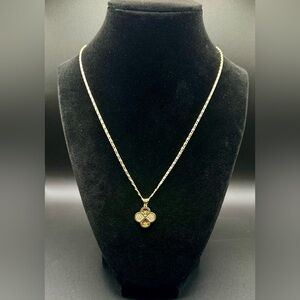 14K Yellow Gold Finish 16” - 18" Cuban Chain & Diamond-Cut Clover Pendant